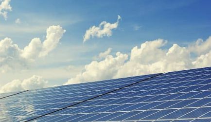 ¿Quieres estudiar Energía Solar Fotovoltaica a Distancia? Los principales Centros de Formación para formarte